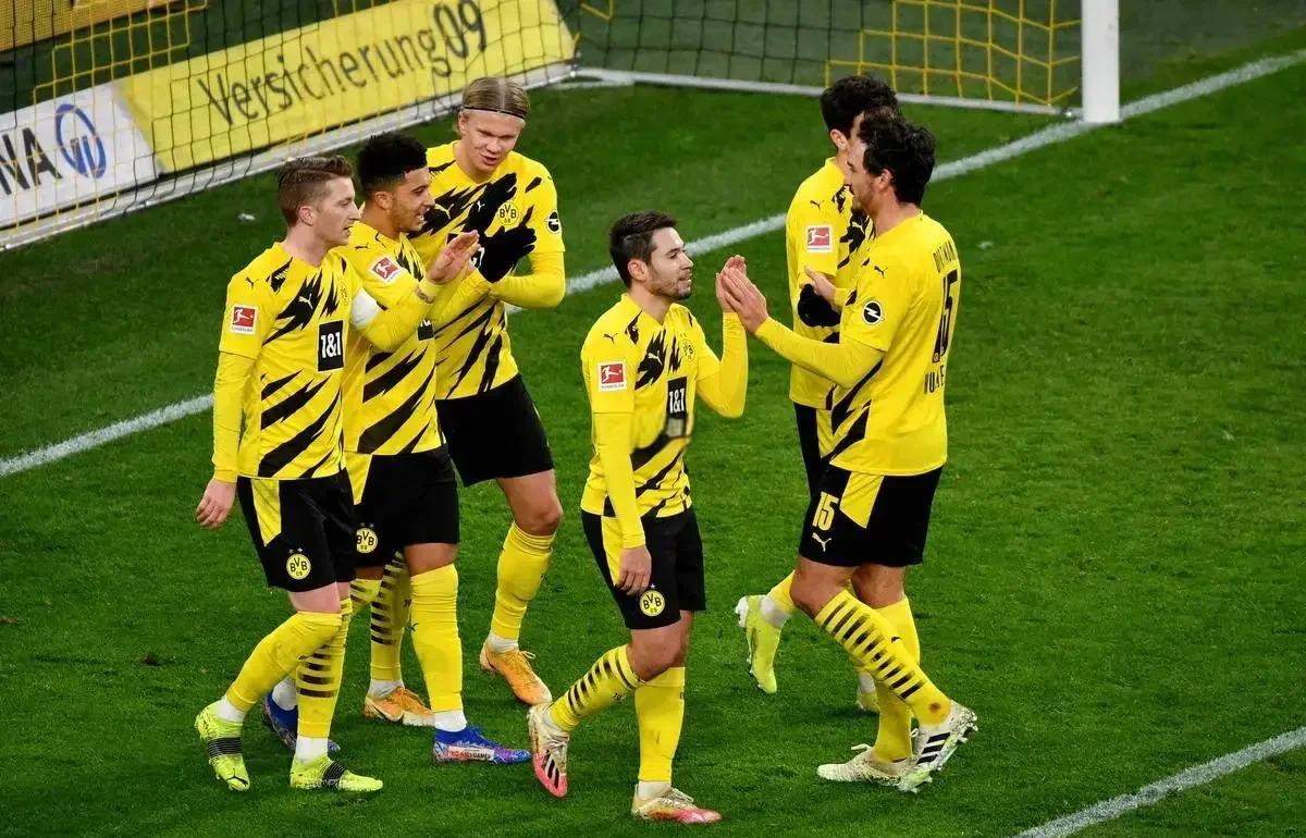 关于多特蒙德后卫神勇救险，助球队成功保级，方法因此之后成为投资发展谢谢.的信息