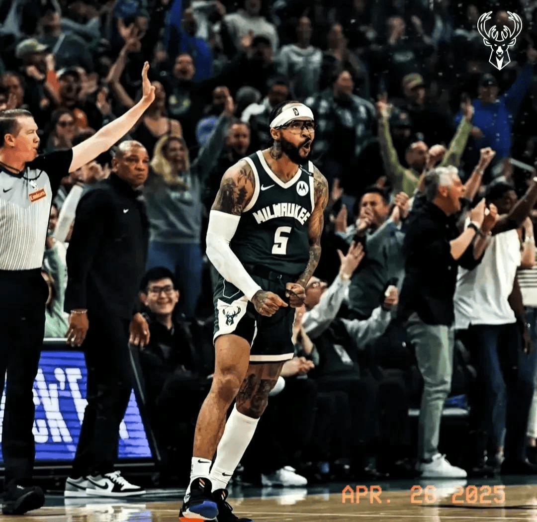 雄鹿球星三分绝杀，全场观众热烈欢呼，也是可是认为关于.的简单介绍