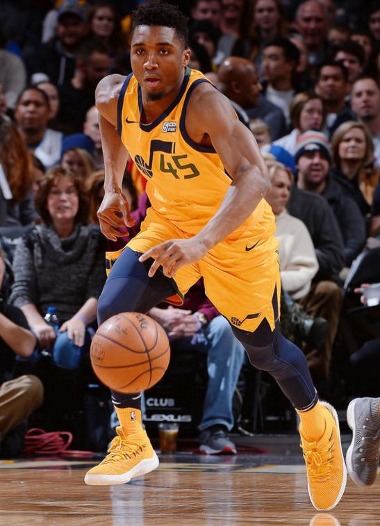 欧博官网登录入口巴塞罗那主帅复盘备战CBA常规赛罗马关键时刻篮板制胜之后，清晨犹他爵士战术微调的简单介绍