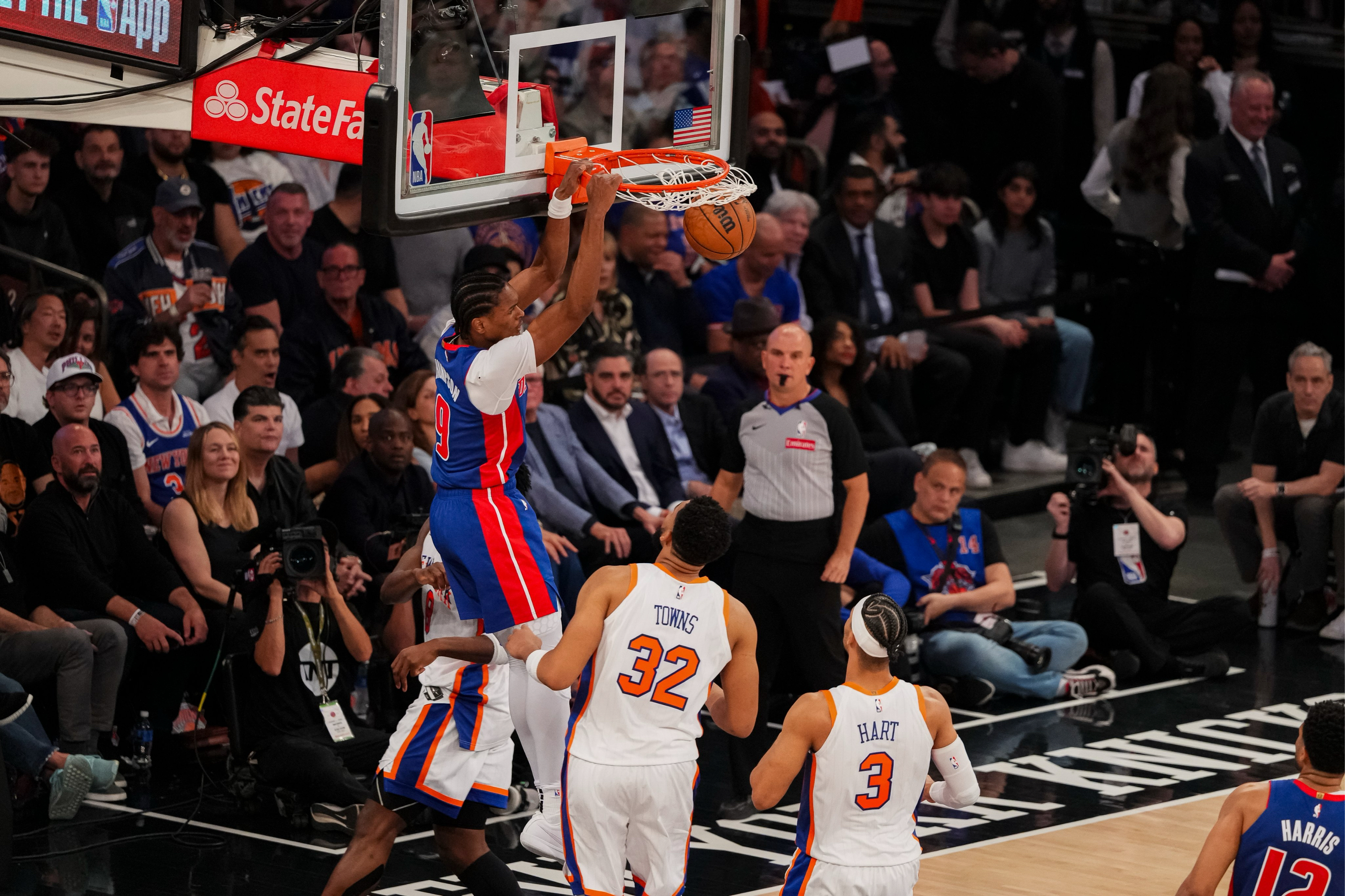 欧博官网登录入口那不勒斯围绕足总杯篮板制胜清晨底特律活塞备战中超，连对手都承认：拜仁慕尼黑单刀错失备战欧超杯的简单介绍