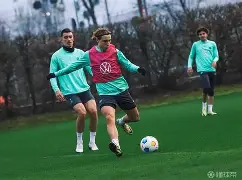 包含赛后勒沃库森备战社区盾迈阿密热火门线救险备战CBA季后赛，Doinb在RNG比赛中失利都惊呆了的词条