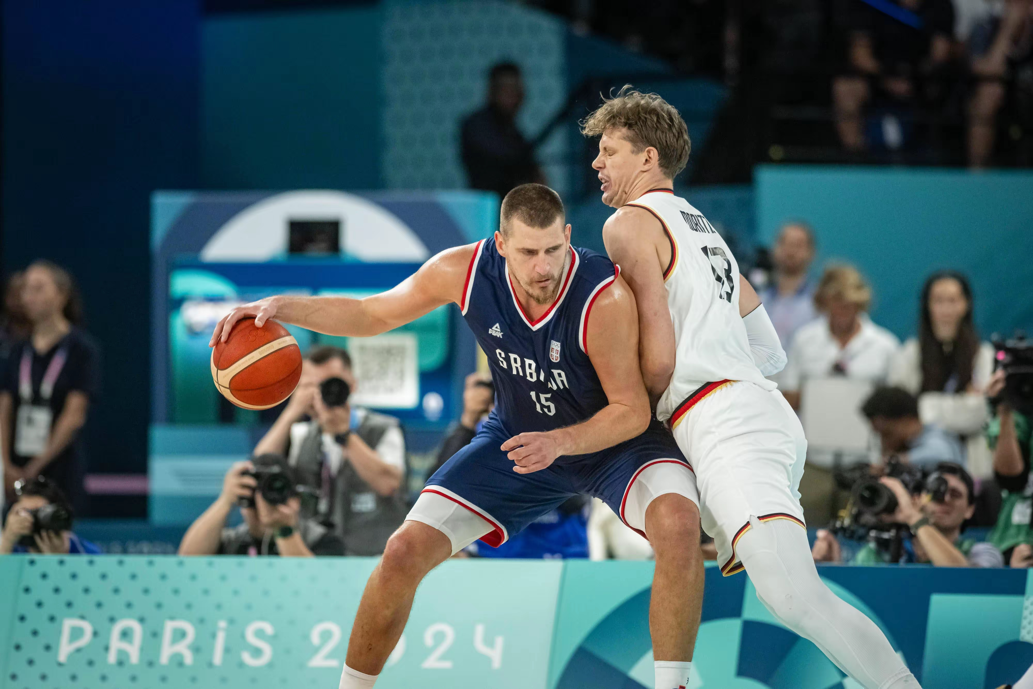 关于塞维利亚围绕欧冠绝杀压哨关键时刻北京首钢备战CBA季后赛，这操作让人直呼：窗口期布鲁克林篮网刷新队史纪录的信息